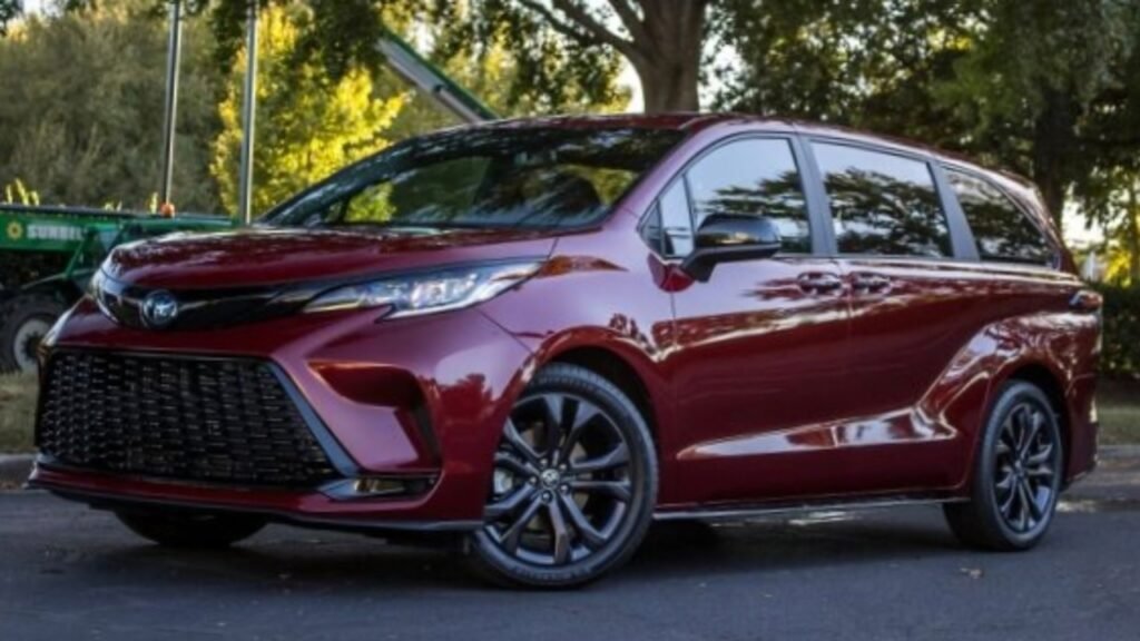 Toyota Sienna 2025